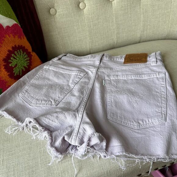 Levi's Light Purple Lavender Ribcage Shorts Size 29 - Picture 7 of 7